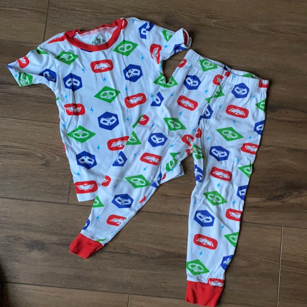 PAJAMAS